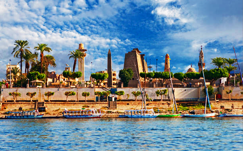 Royal Mountain luxor Holiday Package